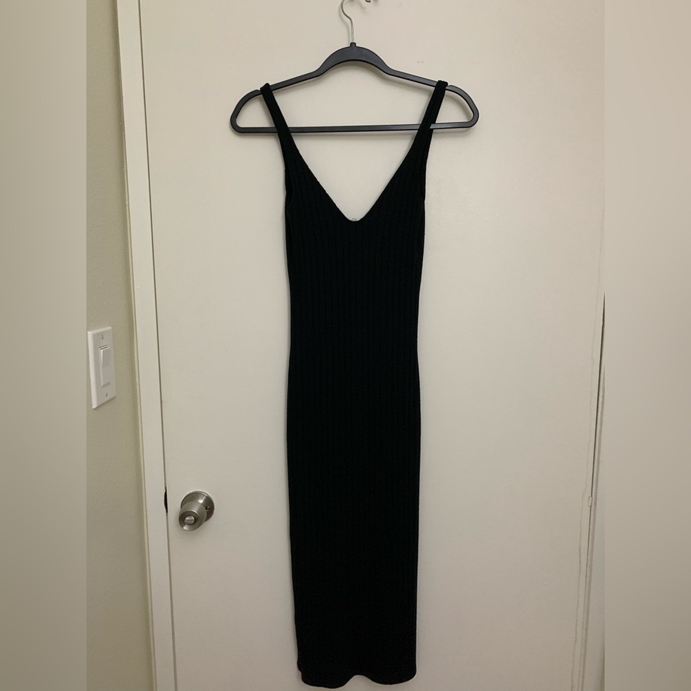 Ribbed Midi Black Dress